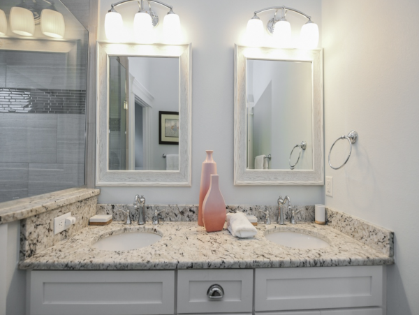 Luxury 5 Bedroom Anna Maria Island Short Walk to Beach